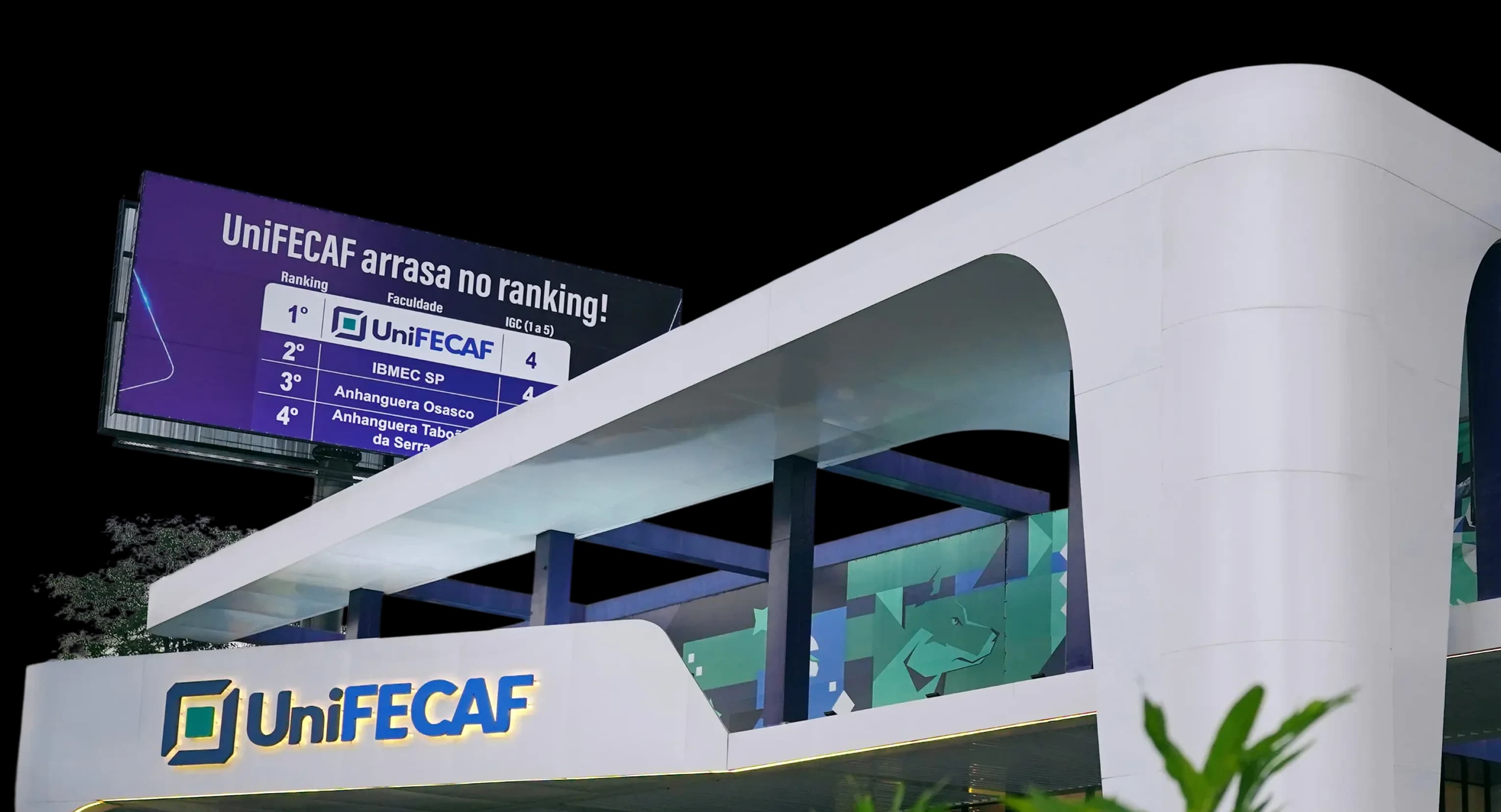 Fachada de polo EAD UniFECAF