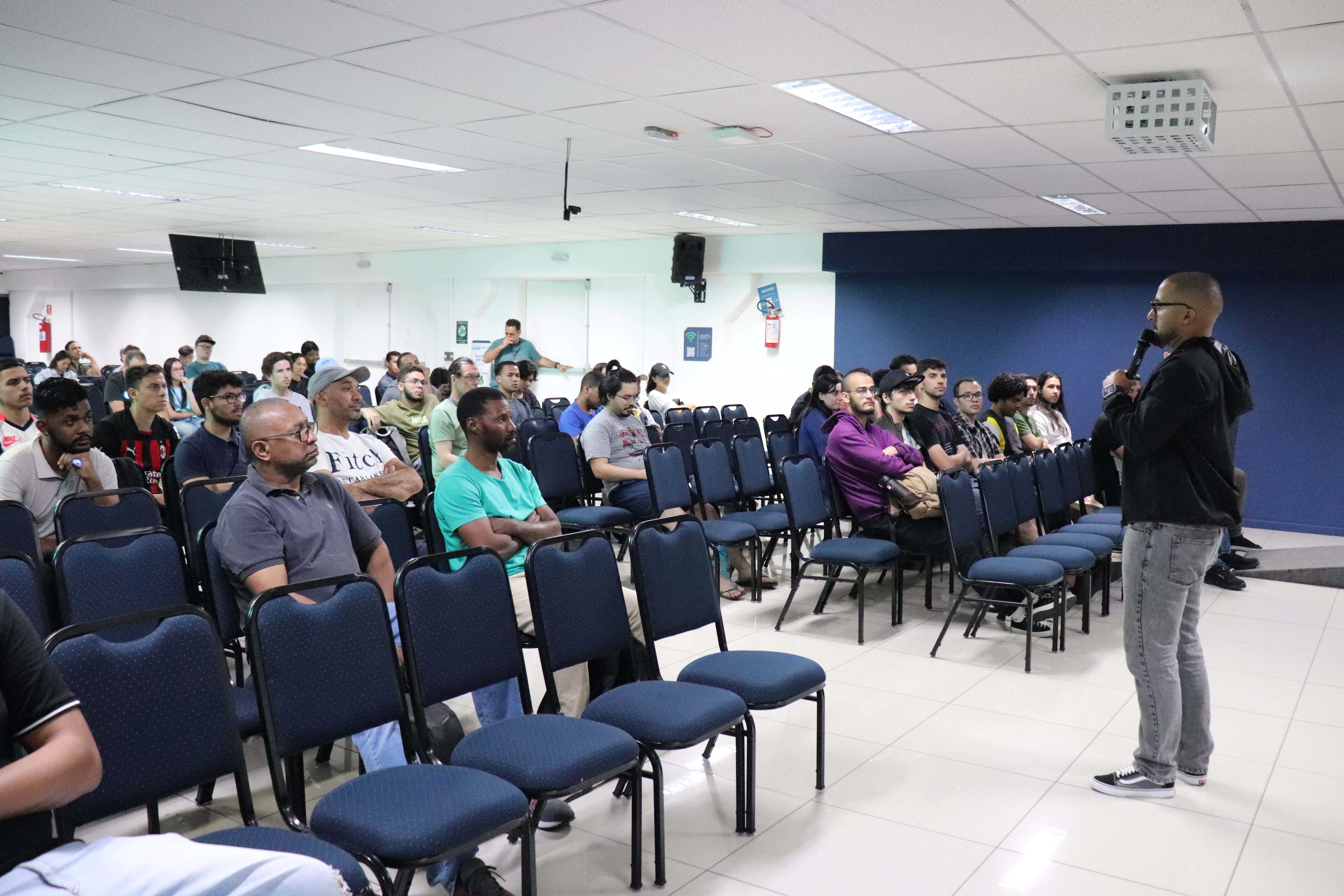 Prática profissional do curso de engenharia elétrica da UniFECAF. 